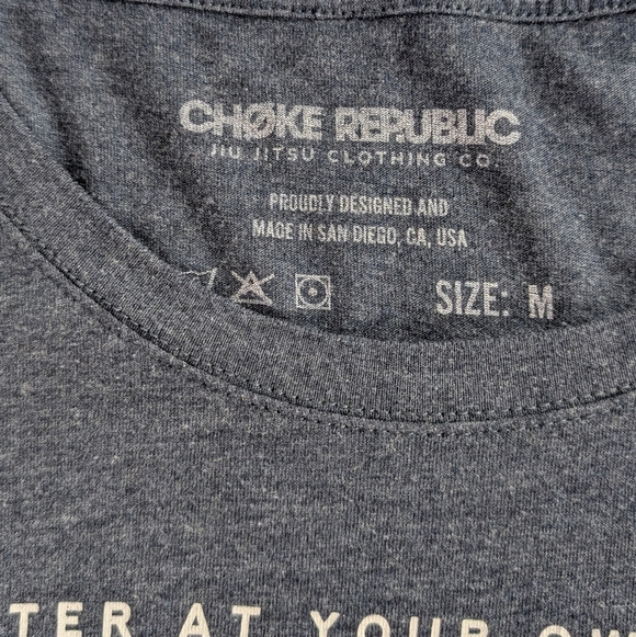 Choke Republic Guardeira Jiu-Jitsu Essential Charcoal Graphic Tee Size Medium - Picture 4 of 8